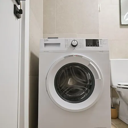 Sealand In Infinity Pool Resort-parking Apartment