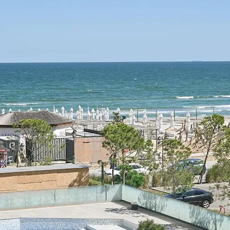 Apartment Sealand In Infinity Pool Resort-parking